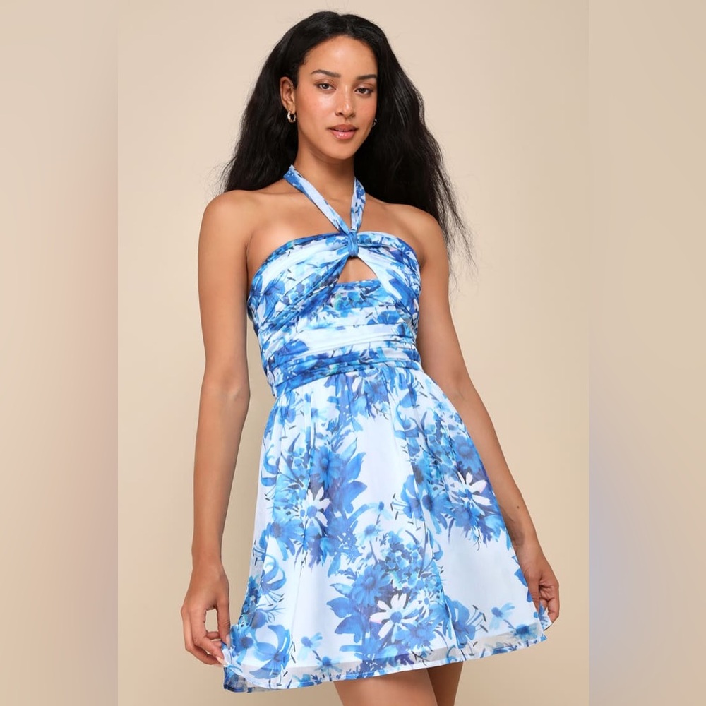 Lulus Idyllic Aura Blue Floral Chiffon Cutout Halter Mini Dress NWT Small